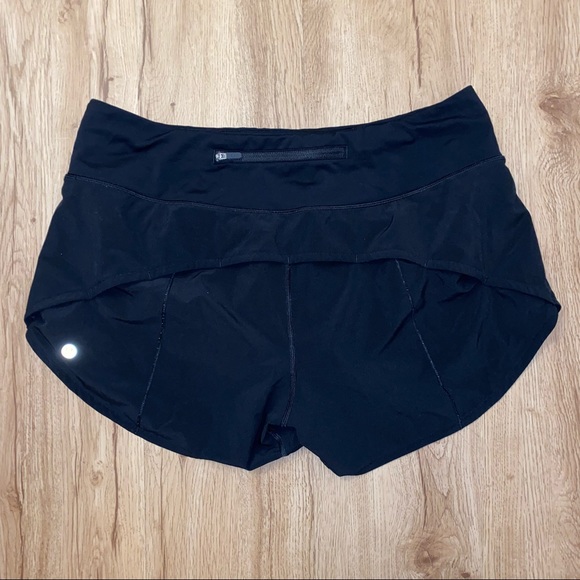 ❌SOLD❌Lululemon Lululemon Speed Up Short Long 4" - Picture 3 of 11